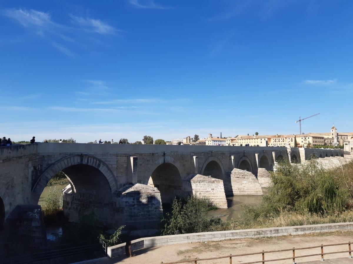 Loft La Calahorra Con Posibilidad De Aparcamiento Pregunta Por El Pack Mas Amor Kordoba Zewnętrze zdjęcie