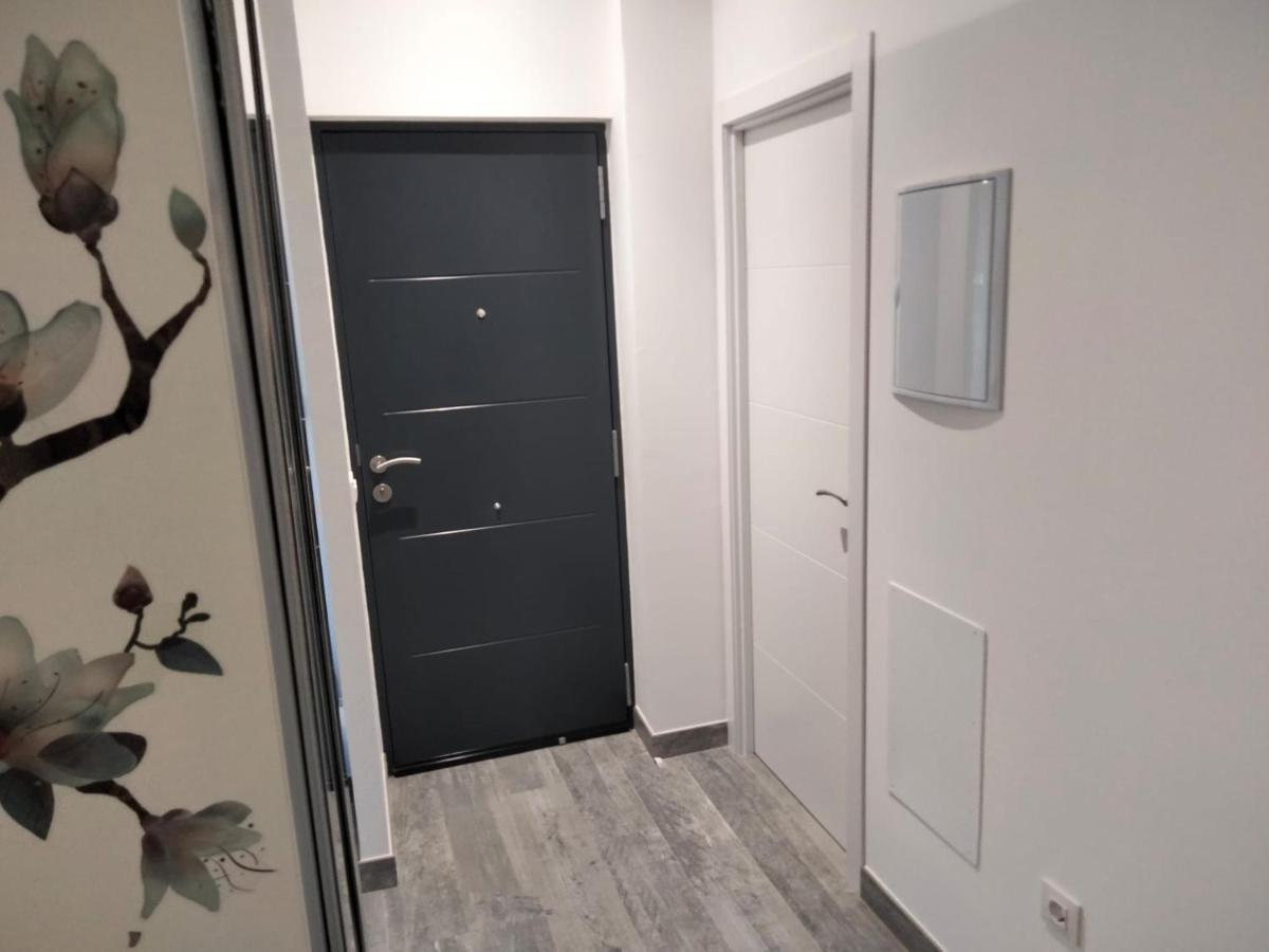 Loft La Calahorra Con Posibilidad De Aparcamiento Pregunta Por El Pack Mas Amor Kordoba Zewnętrze zdjęcie