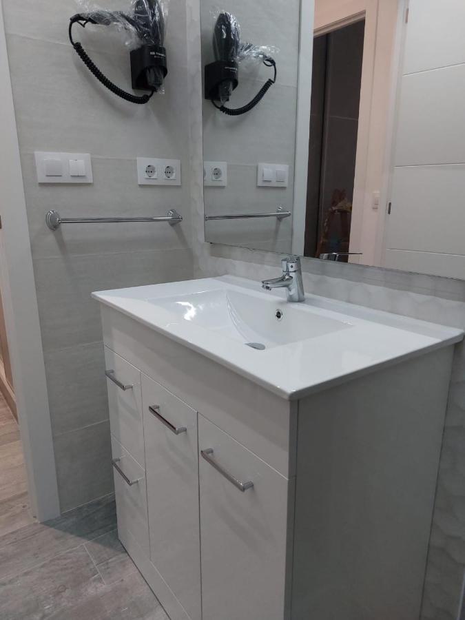 Loft La Calahorra Con Posibilidad De Aparcamiento Pregunta Por El Pack Mas Amor Kordoba Zewnętrze zdjęcie
