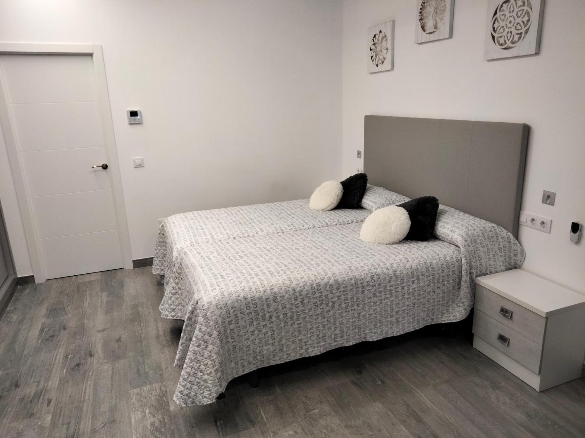 Loft La Calahorra Con Posibilidad De Aparcamiento Pregunta Por El Pack Mas Amor Kordoba Zewnętrze zdjęcie